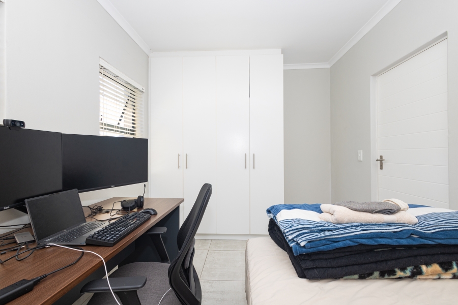 To Let 2 Bedroom Property for Rent in Stonewood Security Estate Western Cape